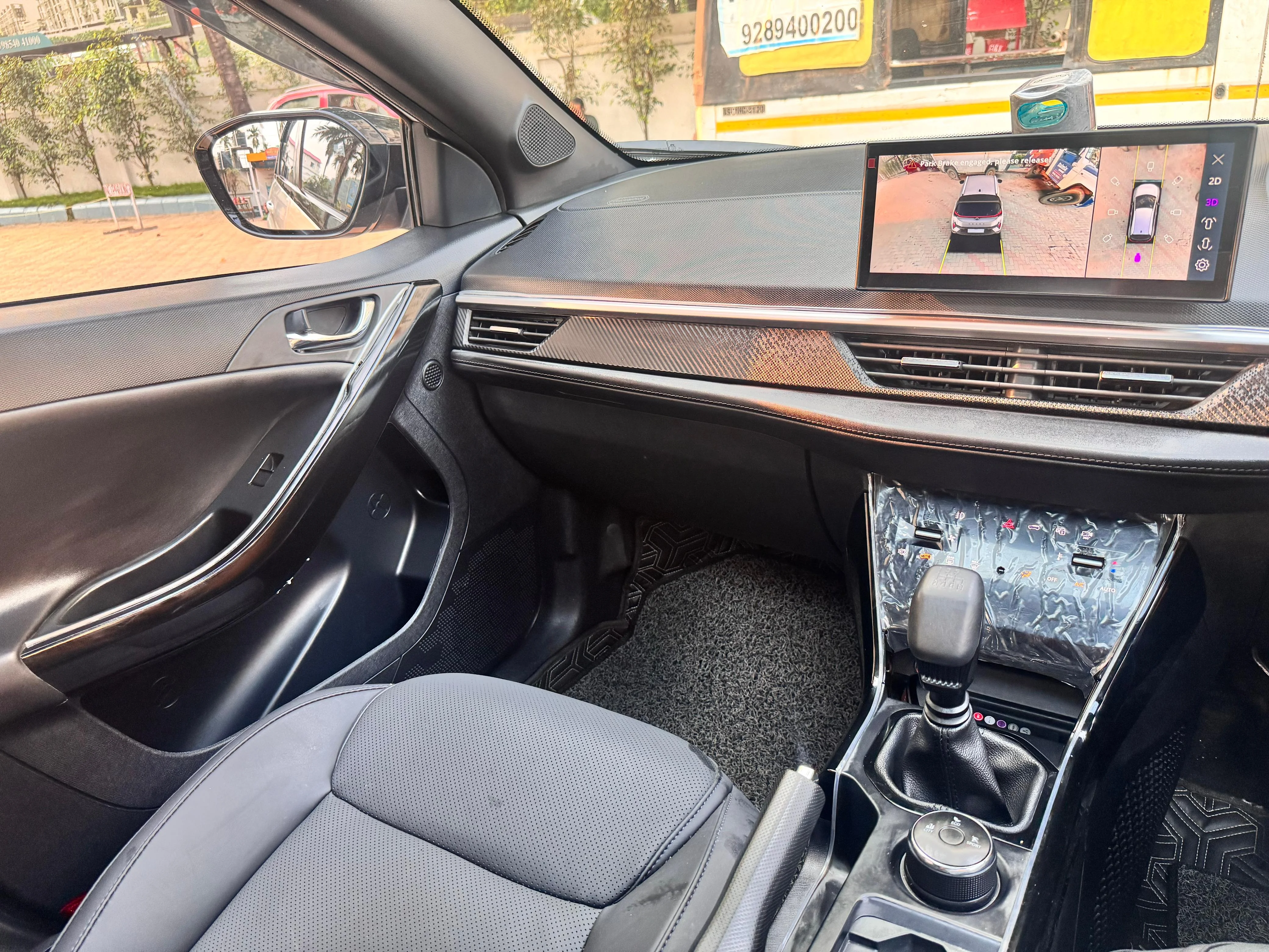 Tata Nexon - Thumbnail 9